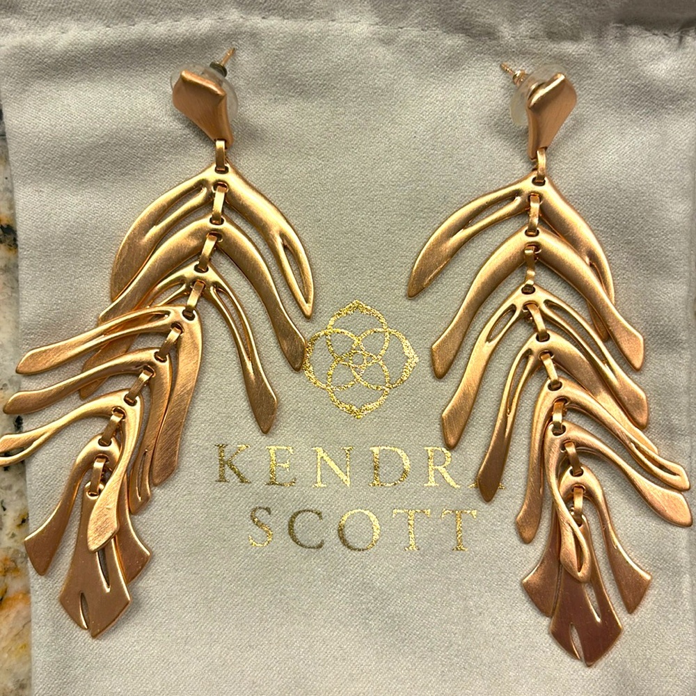 Kendra Scott 4 inch long drop earrings in rose gold